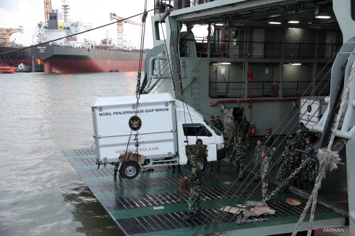 Pelindo Multi Terminal layani kapal bantuan korban bencana di Belawan