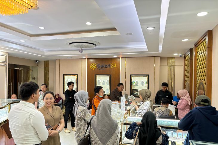 Harga emas di Pegadaian kompak meroket sentuh Rp2,783 juta/gr