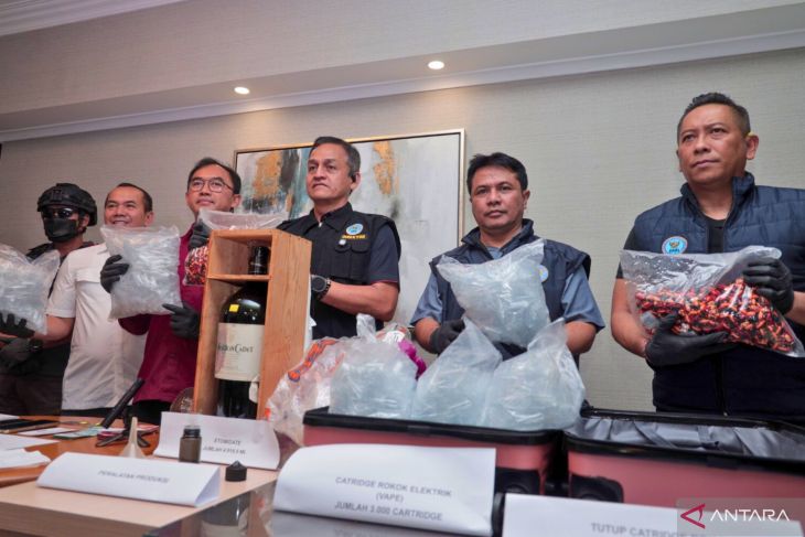 BNN bongkar pabrik gelap narkoba jaringan internasional di apartemen