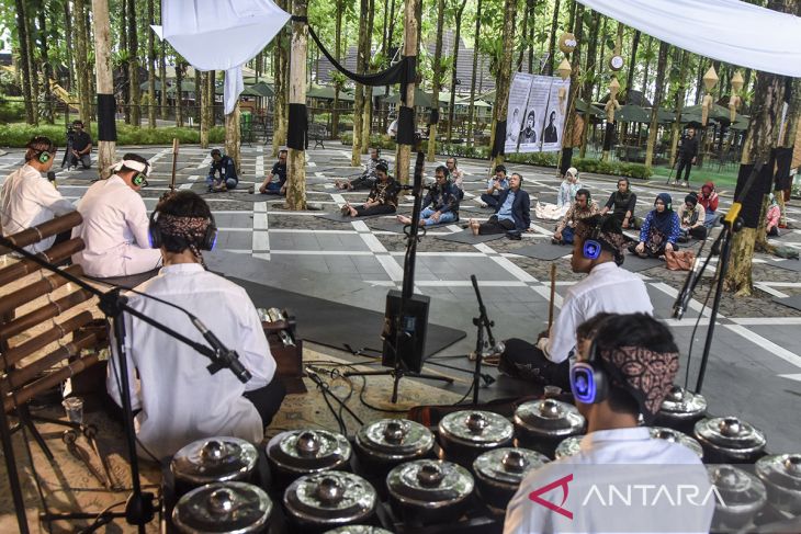 Terapi musik tradisional Sunda untuk kesehatan mental