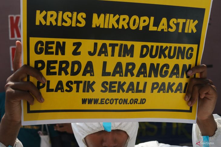 Aksi aktivis lingkungan