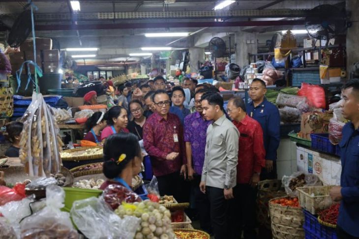 Wapres Gibran dorong subsidi bagi pedagang pasar guna tekan inflasi