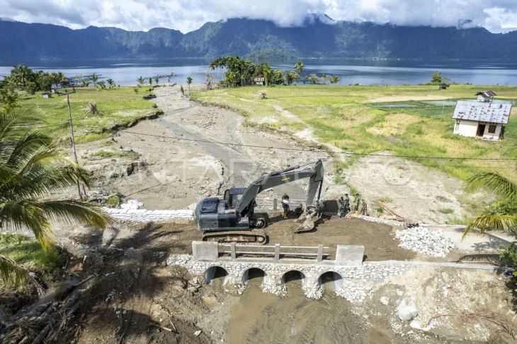 Pembangunan jembatan aramco di Agam