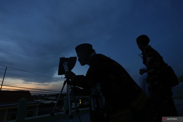 Rukyatul hilal di Surabaya