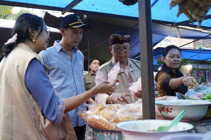 Pemkab Klungkung dan BPOM temukan kerupuk positif Rhodamin B