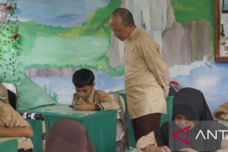 Pelajar SD di Bangka Tengah ikuti "try out"  berbasis digital