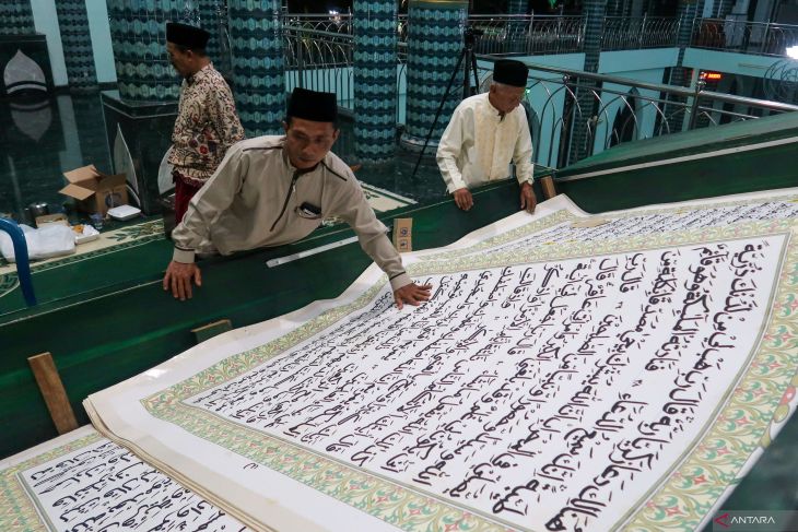 Tadarus Al Quran raksasa