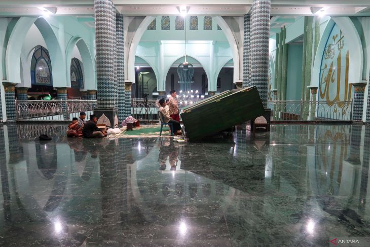 Tadarus Al Quran raksasa