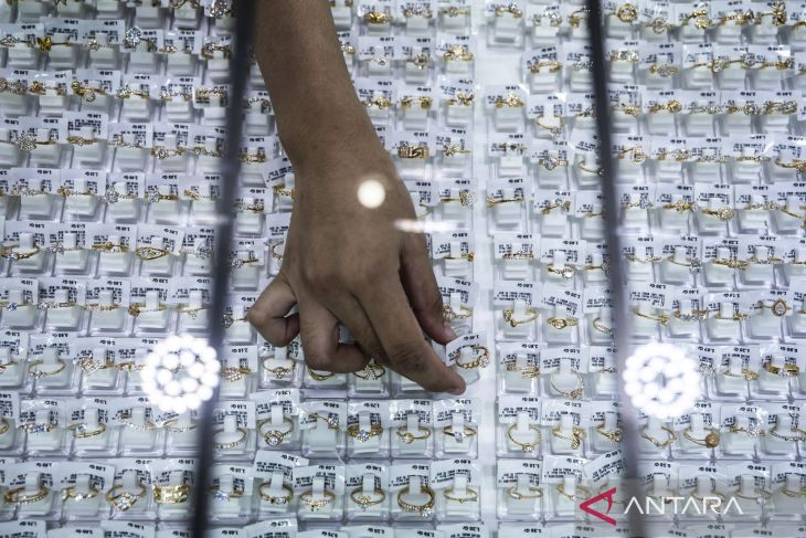 Kamis ini, harga emas UBS Rp3,113 juta/gr dan Galeri24 Rp3,098 juta/gr
