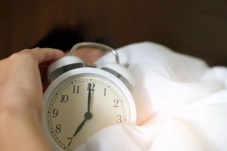 Ternyata tidur teratur bantu lancarkan buang air besar di pagi hari