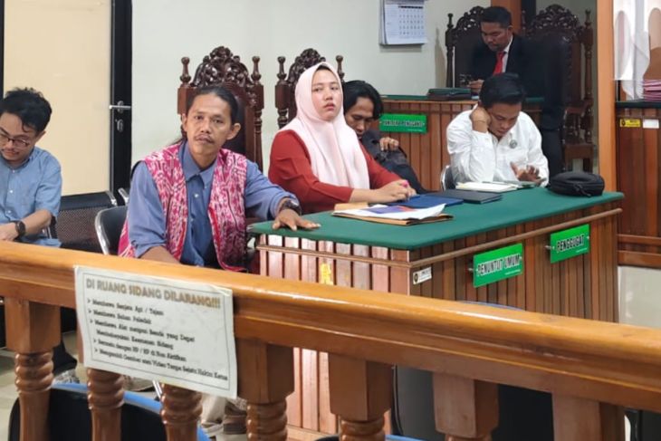 Saksi ahli : Penetapan tersangka ketua adat Lelayang Ketapang cacat prosedur