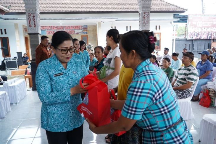 PKK di Bali bantu warga tak mampu