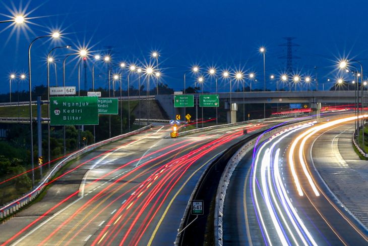 Prediksi kepadatan arus mudik lebaran 2026