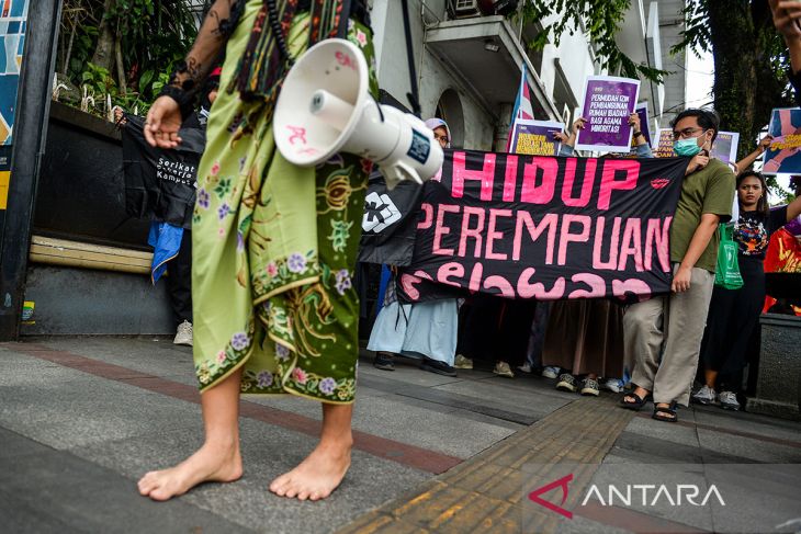 Aksi Hari Perempuan Internasional di Bandung