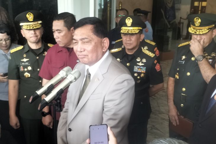 Menhan: masyarakat tak perlu khawatir akan status siaga satu