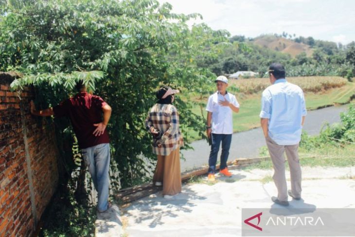 Anggota DPRD Gorontalo Utara koordinasi penanganan abrasi sungai