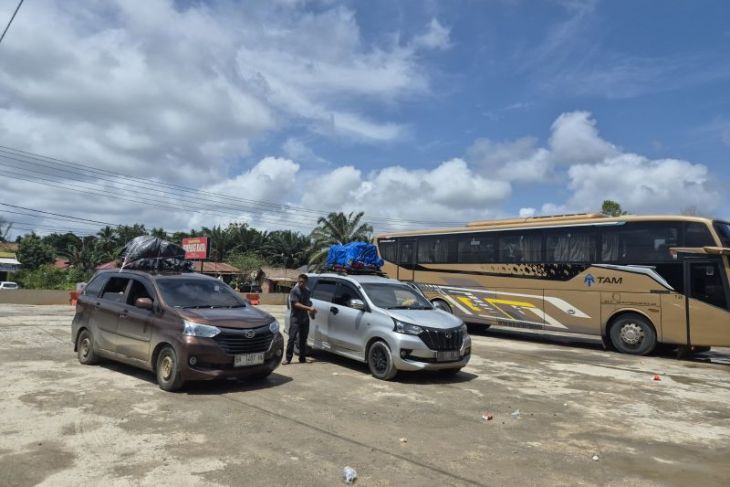 Arus mudik dari Jawa tujuan Sumbar dan Riau lengang pada H-2 Lebaran