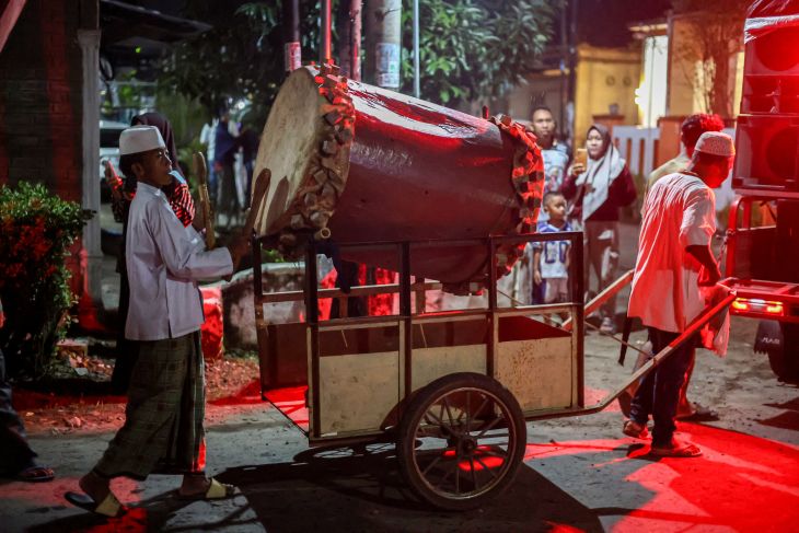 Pawai takbir keliling di Nganjuk