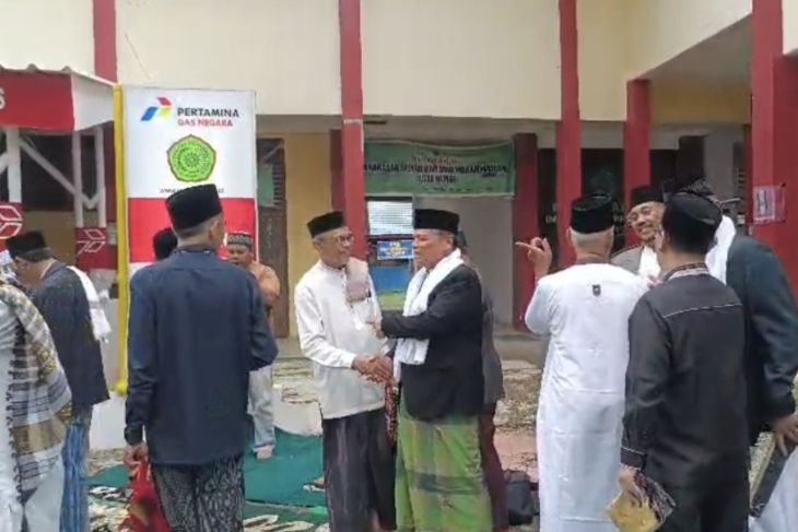 Ratusan warga Muhammadiyah Jambi Shalat Id di halaman kampus UMJ