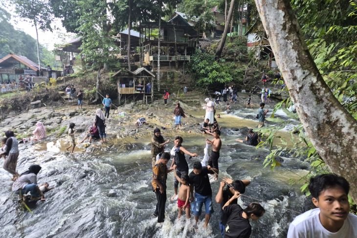 Wisata geopark Merangin Jambi mulai ramai didatangi wisatawan