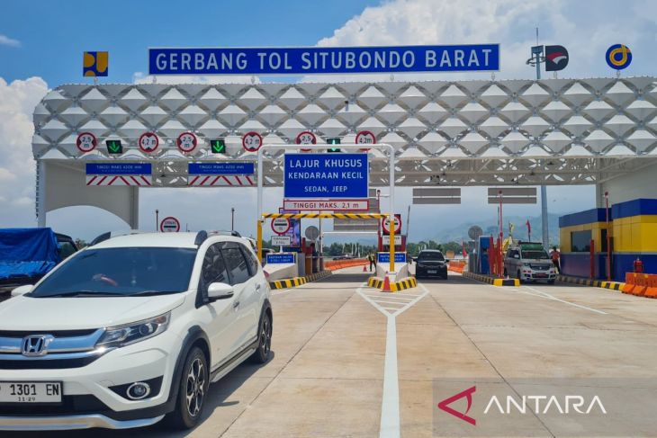Mobil pribadi dominasi keluar tol Situbondo menuju Bali