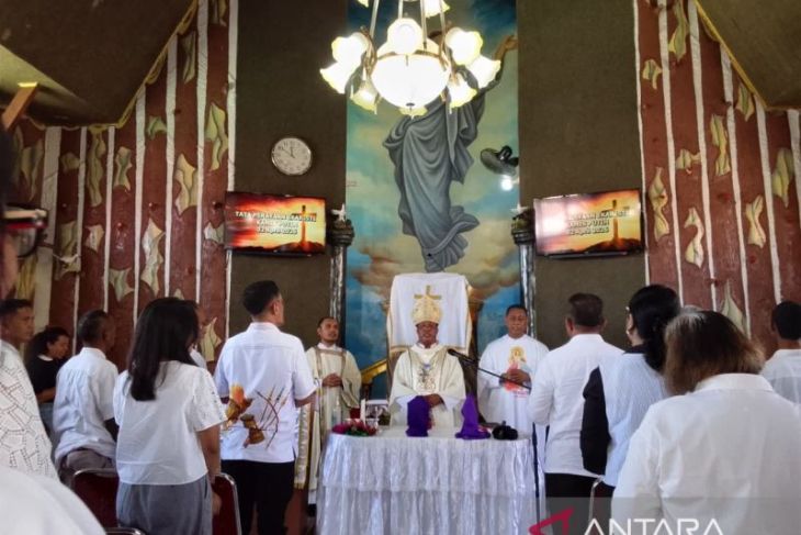 Paskah di balik jeruji kuatkan kasih dan pengampunan