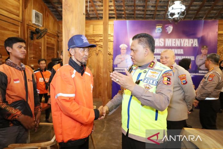 Kakorlantas salut Ojol di Kalsel sudah menyatu dengan Polri