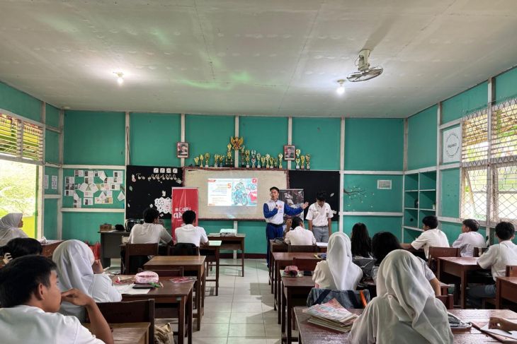 Perkuat sinergi bagi negeri hingga ke daerah, Asmo Kalbar edukasi SR di SMAN 1 Singkawang