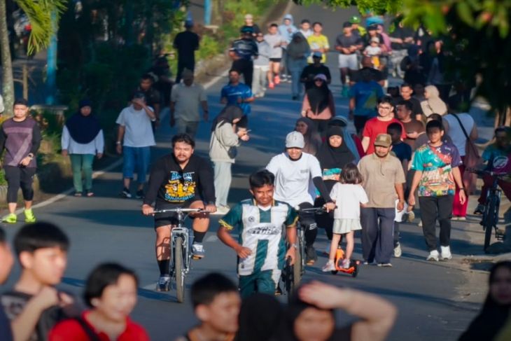 Wali Kota Lisa tinjau uji coba CFD, warga antusias hingga dongkrak UMKM