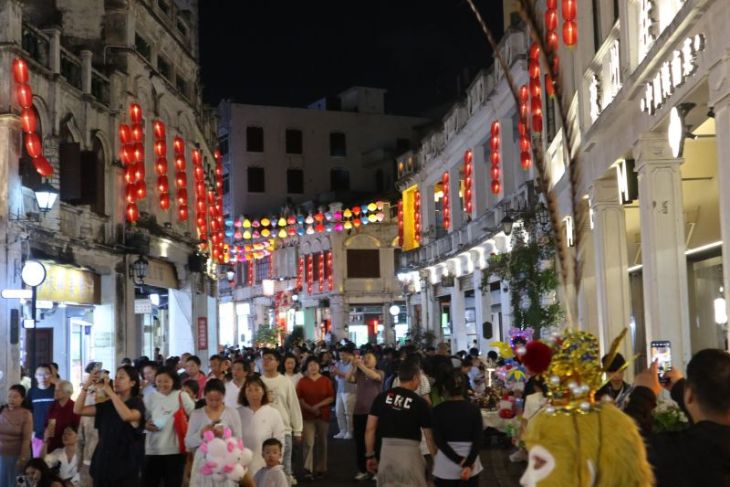 Mempromosikan internasionalisasi Hainan