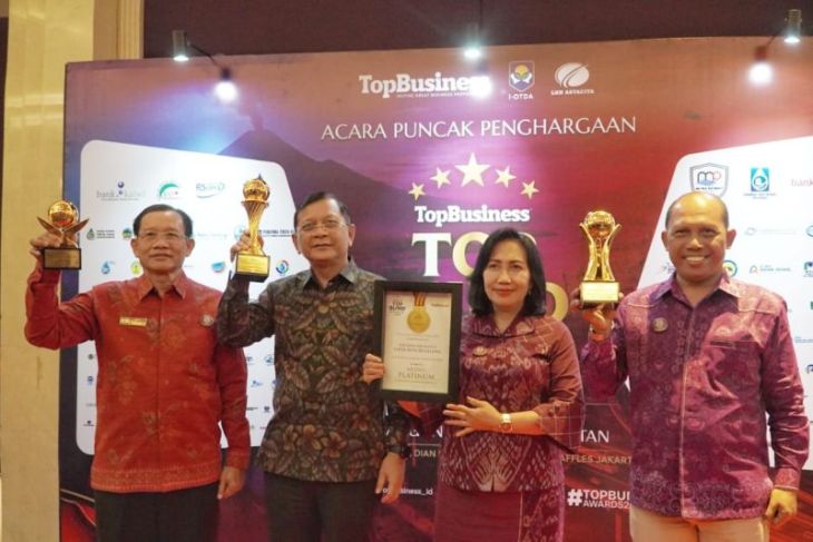 Perumda Tirta Hita Buleleng raih BUMD Award terbaik se-Indonesia