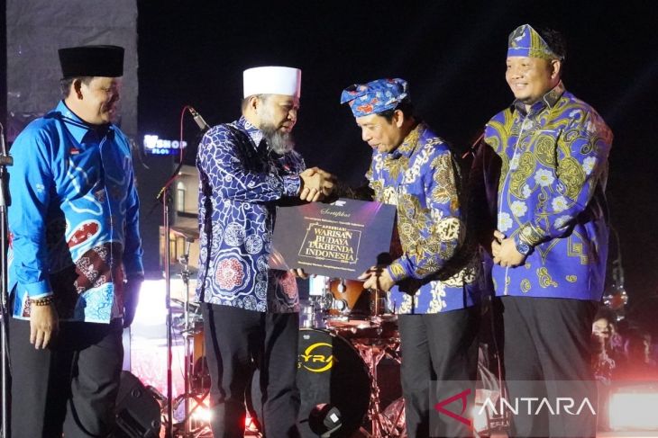 Pemkot Bengkulu raih penghargaan WBTB untuk kuliner Bay Tat