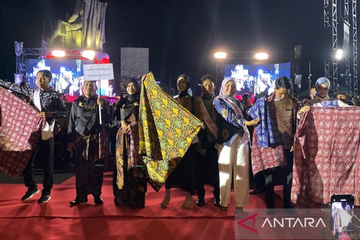 Pemkot Bengkulu: Karnaval Batik Besurek diikuti ribuan peserta
