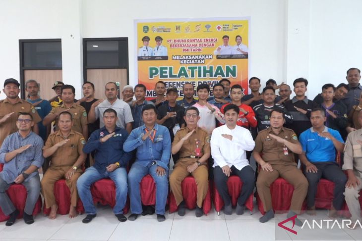Pemkab Tapin tingkatkan keselamatan layanan darurat lewat pelatihan sopir