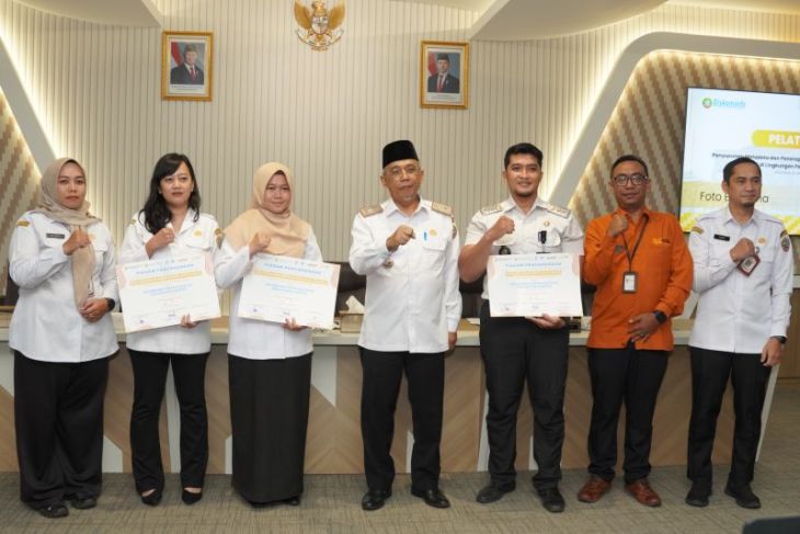 Sekda Pontianak tekankan pentingnya data valid dan mutakhir