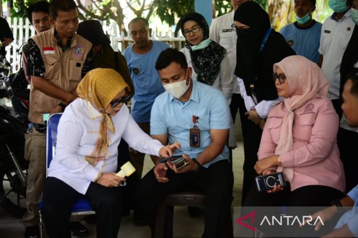 Wagub Gorontalo minta makanan MBG langsung dikonsumsi di sekolah
