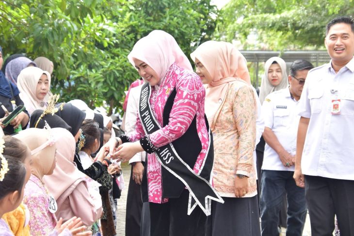 Bunda PAUD HSS buka peragaan busana anak PAUD/TK Hari Kartini 2026