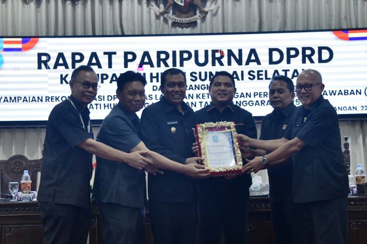 DPRD HSS sampaikan rekomendasi LKPJ tahun anggaran 2025