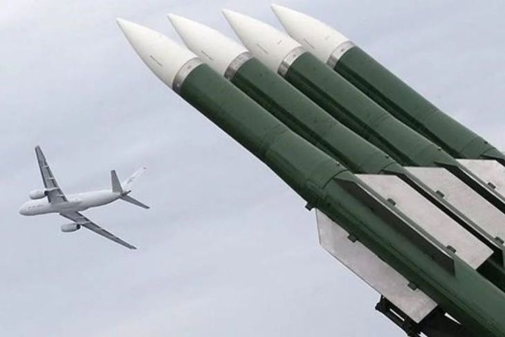 AS cegat rudal Iran di Selat Hormuz
