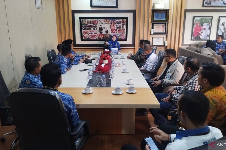Wabup Debby berharap rencana rekor MURI pembuatan terasi berikan dampak ekonomi