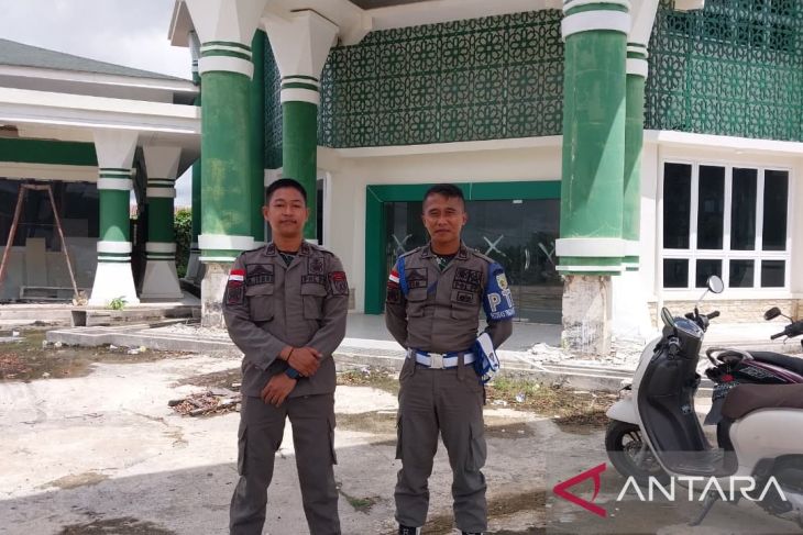 Satpol PP Balangan perketat penjagaan pada bangunan Istana Anak Yatim