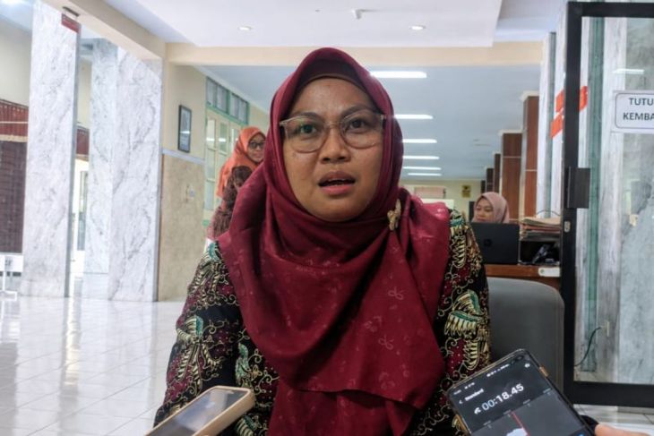 7Sebanyak 3 SPPG di Tulungagung urus SLHS gunakan sistem OSS