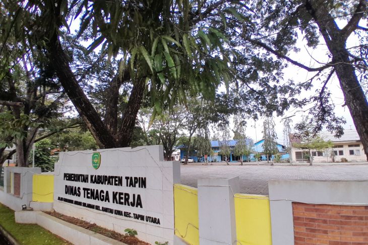 Disnaker Tapin catat 249 pekerja kena PHK 2026
