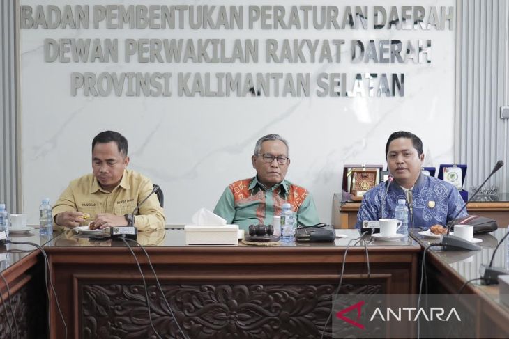 DPRD Kalsel dan Pulang Pisau Kalteng diskusikan pengawasan dan pembangunan