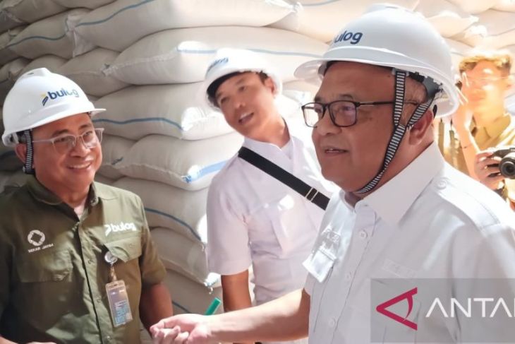Anggota DPR apresiasi Bulog Kediri serap gabah untuk ketahanan pangan