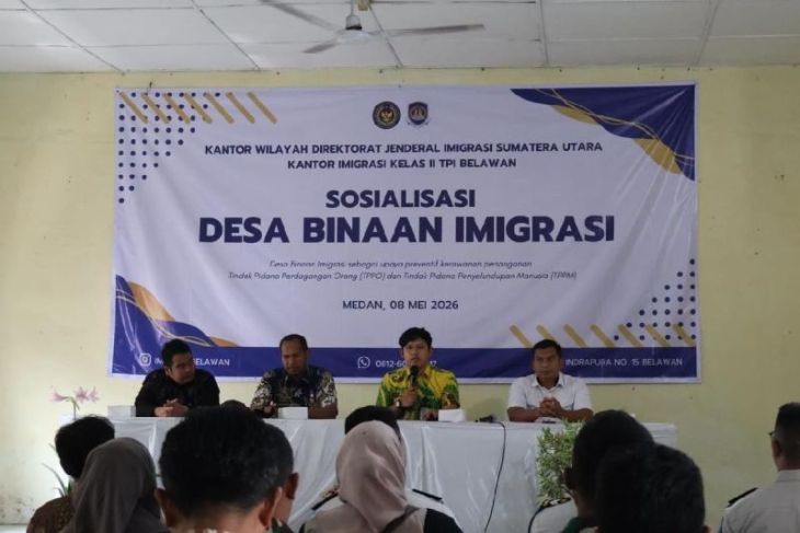 Imigrasi Belawan perkuat pengawasan keimigrasian lewat program Desa Binaan
