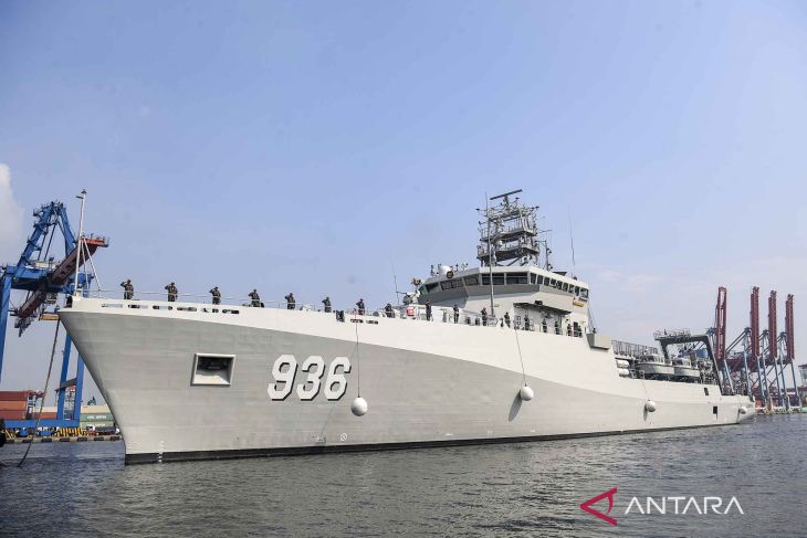 KRI Canopus-936 tiba di Jakarta setelah menempuh pelayaran dari Jerman