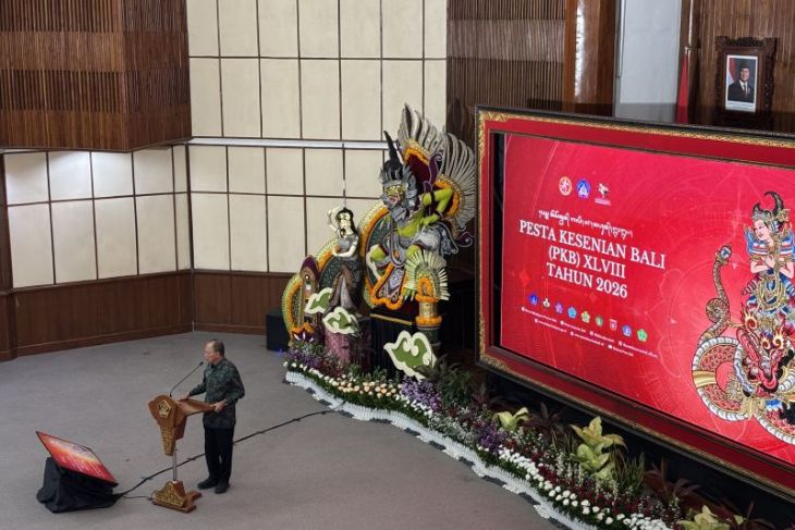 Koster undang Presiden Prabowo buka Pesta Kesenian Bali 2026