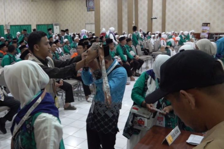 Ketua Kloter 13 Embarkasi Banjarmasin: seluruh jamaan Kembali sebagai haji mabrur