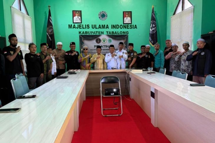 Juru sembelih halal Tabalong ikuti pelatihan asah bilah